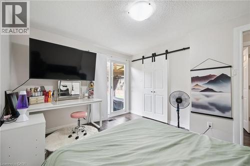 127 Kingswood Drive, Kitchener, ON - Indoor Photo Showing Bedroom
