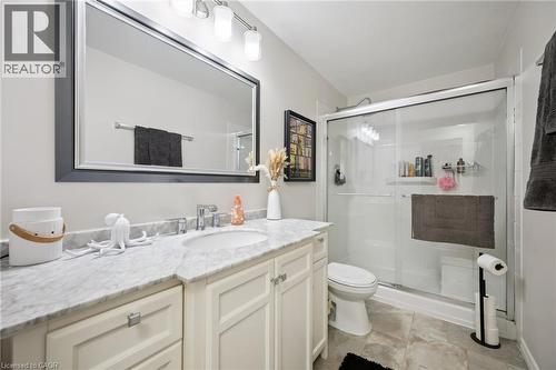 127 Kingswood Drive, Kitchener, ON - Indoor Photo Showing Bathroom