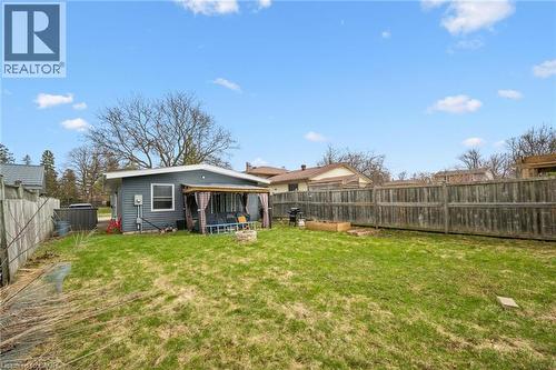 127 Kingswood Drive, Kitchener, ON - Outdoor