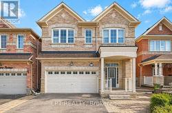 61 MINERVA AVENUE Toronto, ON M1M 0C2