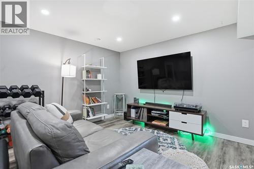 15 Stewart Avenue, Saskatoon, SK - Indoor