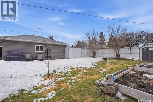 15 Stewart Avenue, Saskatoon, SK - Outdoor