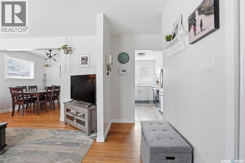 15 Stewart Avenue, Saskatoon, SK - Indoor