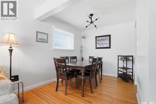 15 Stewart Avenue, Saskatoon, SK - Indoor Photo Showing Dining Room