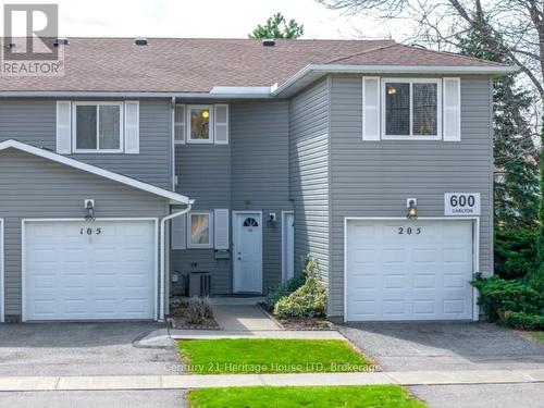 205 - 600 CARLTON STREET  St. Catharines (Carlton/Bunting), ON L2M 7V9