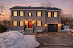 200 Rue Michel-Lemay  Trois-Rivières, QC G8W 2A4