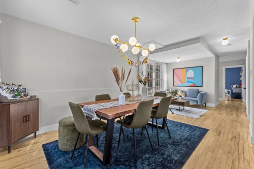 Dining Room - 160 Hampshire Road, Beaconsfield, QC - Indoor Photo Showing Dining Room
