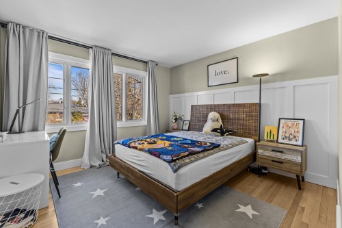 Bedroom - 160 Hampshire Road, Beaconsfield, QC - Indoor Photo Showing Bedroom