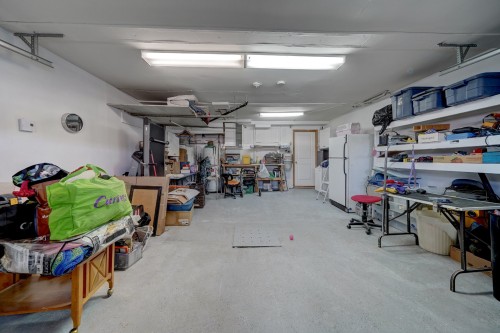 Garage - 2525  - 2535 Av. D'Athènes, Brossard, QC - Indoor Photo Showing Garage