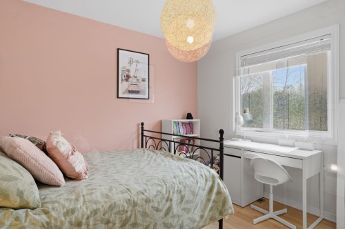Chambre à coucher - 45 Rue De L'Orbite, Gatineau (Hull), QC - Indoor Photo Showing Bedroom