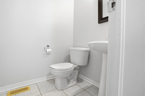 Salle d'eau - 45 Rue De L'Orbite, Gatineau (Hull), QC - Indoor Photo Showing Bathroom