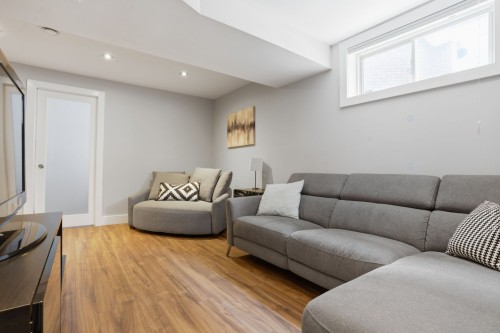 Salle familiale - 45 Rue De L'Orbite, Gatineau (Hull), QC - Indoor