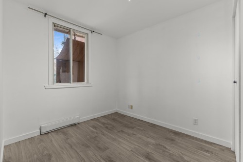 Chambre à coucher - 1956 Rue De Villiers, Montréal (Le Sud-Ouest), QC - Indoor Photo Showing Other Room