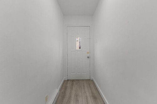 Hall d'entrée/Vestibule - 1956 Rue De Villiers, Montréal (Le Sud-Ouest), QC - Indoor Photo Showing Other Room