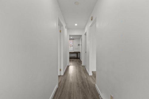 Hall d'entrée/Vestibule - 1956 Rue De Villiers, Montréal (Le Sud-Ouest), QC - Indoor Photo Showing Other Room