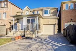 123 SASSAFRAS CIRCLE Vaughan, ON L4J 8M9