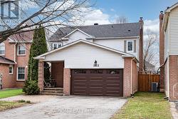 1613 GREENBRIAR DRIVE Oakville, ON L6M 1Y3