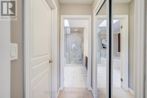 4123 Shipp Drive, Mississauga, ON - Indoor