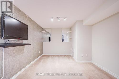 4123 Shipp Drive, Mississauga, ON - Indoor Photo Showing Other Room