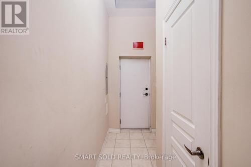4123 Shipp Drive, Mississauga, ON - Indoor Photo Showing Other Room