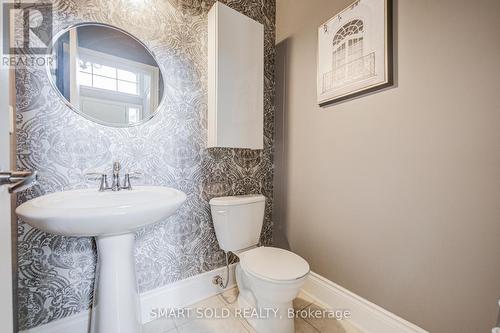 4123 Shipp Drive, Mississauga, ON - Indoor Photo Showing Bathroom