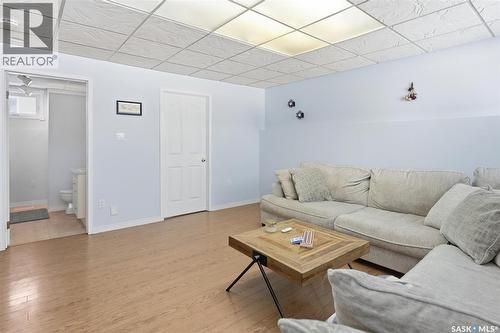 266 Chitek Terrace, Saskatoon, SK - Indoor Photo Showing Living Room
