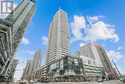 1705 - 4065 CONFEDERATION PARKWAY Mississauga, ON L5B 0L4