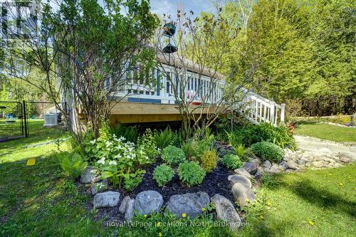 2 Maplewood Drive, Tiny, ON - Outdoor