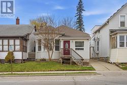 152 ROSS STREET St. Thomas, ON N5R 3Y1