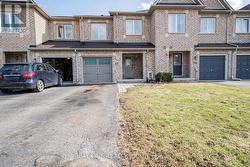 37 BILBROUGH STREET Aurora, ON L4G 7W3