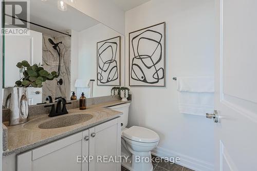 1101 - 58 Marine Parade Drive, Toronto, ON - Indoor Photo Showing Bathroom