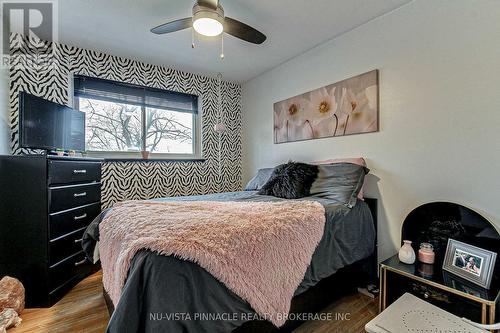 286 Panorama Crescent, London South (South J), ON - Indoor Photo Showing Bedroom