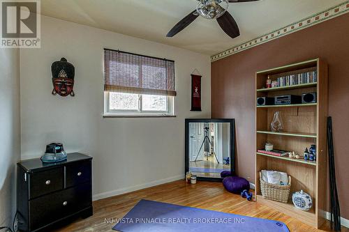 286 Panorama Crescent, London South (South J), ON - Indoor