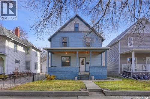 1127 2nd AVENUE NW  Moose Jaw, SK S6H 3R4