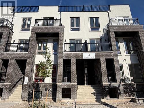 211 - 3 BANCROFT LANE  Richmond Hill, ON L4E 1M1