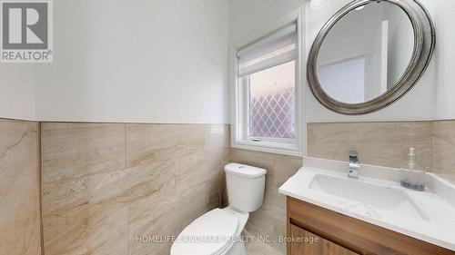 32 Arco Circle, Vaughan, ON - Indoor Photo Showing Bathroom