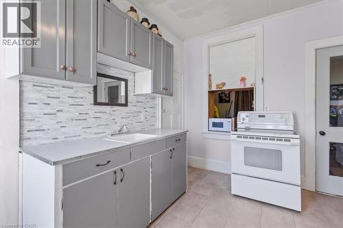 Main Kitchen - 92 Francis Street, Cambridge, ON - Indoor Photo Showing Kitchen