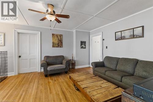 Living room 1 - 92 Francis Street, Cambridge, ON - Indoor Photo Showing Living Room