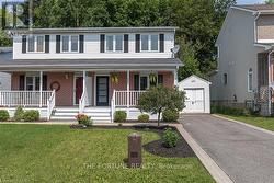 293 GRANDTRUNK AVENUE E Kingston, ON K7M 9E2