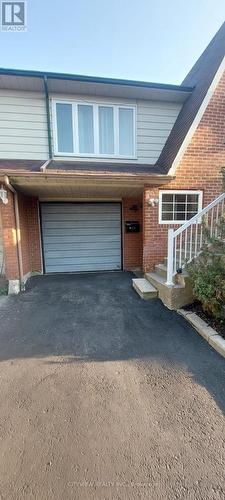 28 Foxacre Row, Brampton, ON - Outdoor
