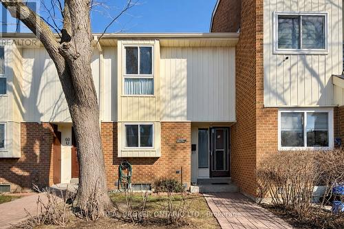 70 - 20 BROOKMILL BOULEVARD  Toronto, ON M1W 2Y5