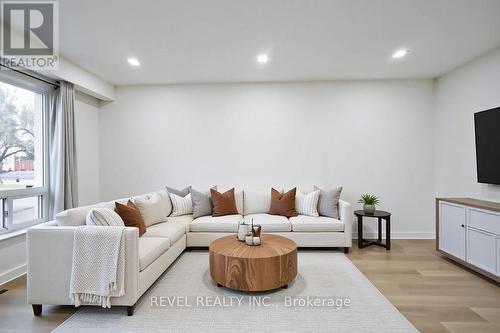 Virtually staged - 44 Parkside Drive, Barrie, ON 
