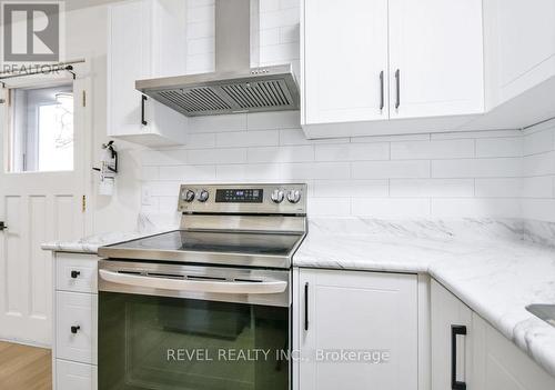 44 Parkside Drive, Barrie, ON 
