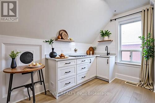 44 Parkside Drive, Barrie, ON 