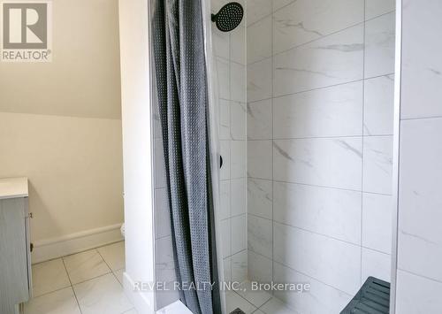 44 Parkside Drive, Barrie, ON 