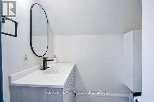 44 Parkside Drive, Barrie, ON 