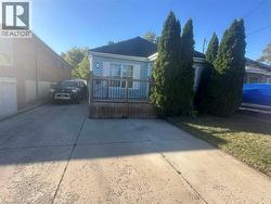 623 KNOX Avenue  Hamilton, ON L8H 6K2