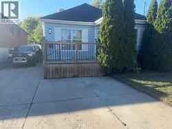 623 KNOX Avenue  Hamilton, ON L8H 6K2