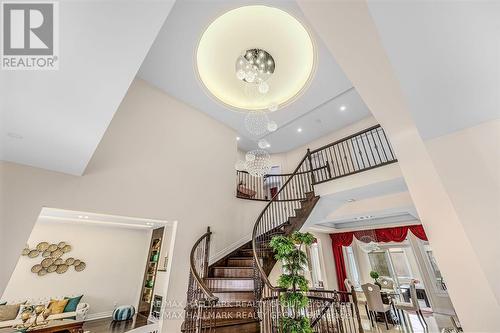 699 Ballycastle Crescent, Ottawa, ON - Indoor Photo Showing Other Room