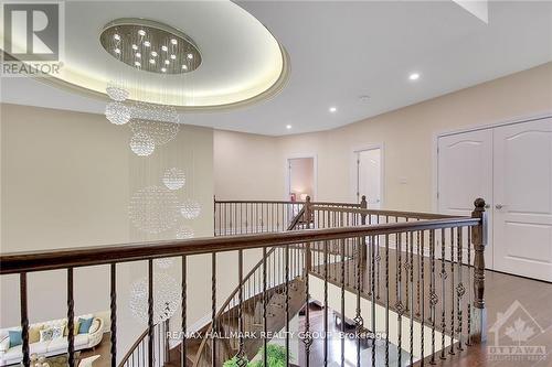 699 Ballycastle Crescent, Ottawa, ON - Indoor Photo Showing Other Room